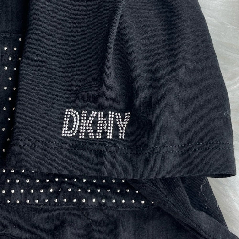 🆕DKNY Women's Studded Pocket Short-Sleeve Shirt Black Size Small - Picture 4 of 7